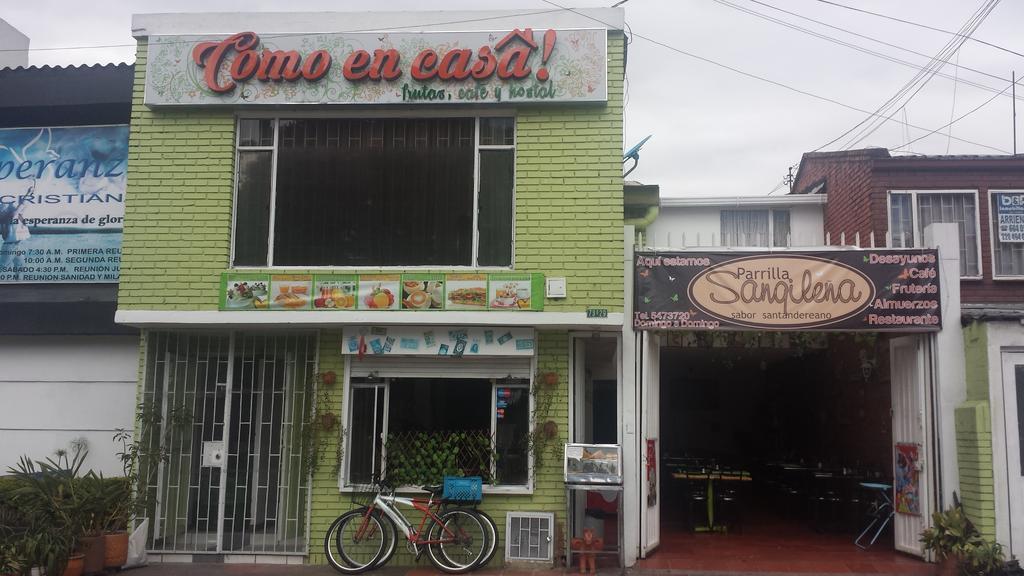 Como En Casa! Restaurante Y Hostal Bogota Ngoại thất bức ảnh