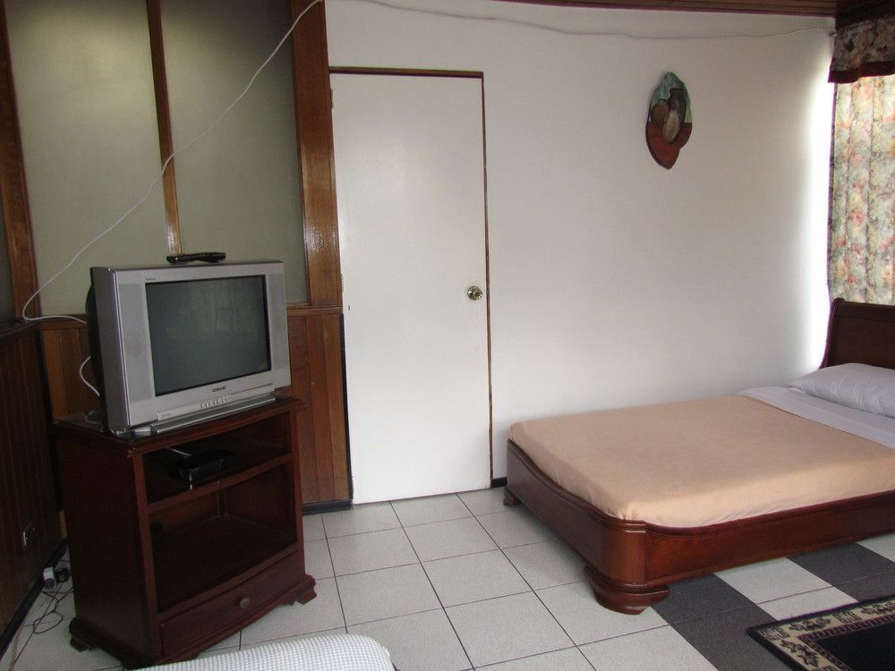 Como En Casa! Restaurante Y Hostal Bogota Ngoại thất bức ảnh