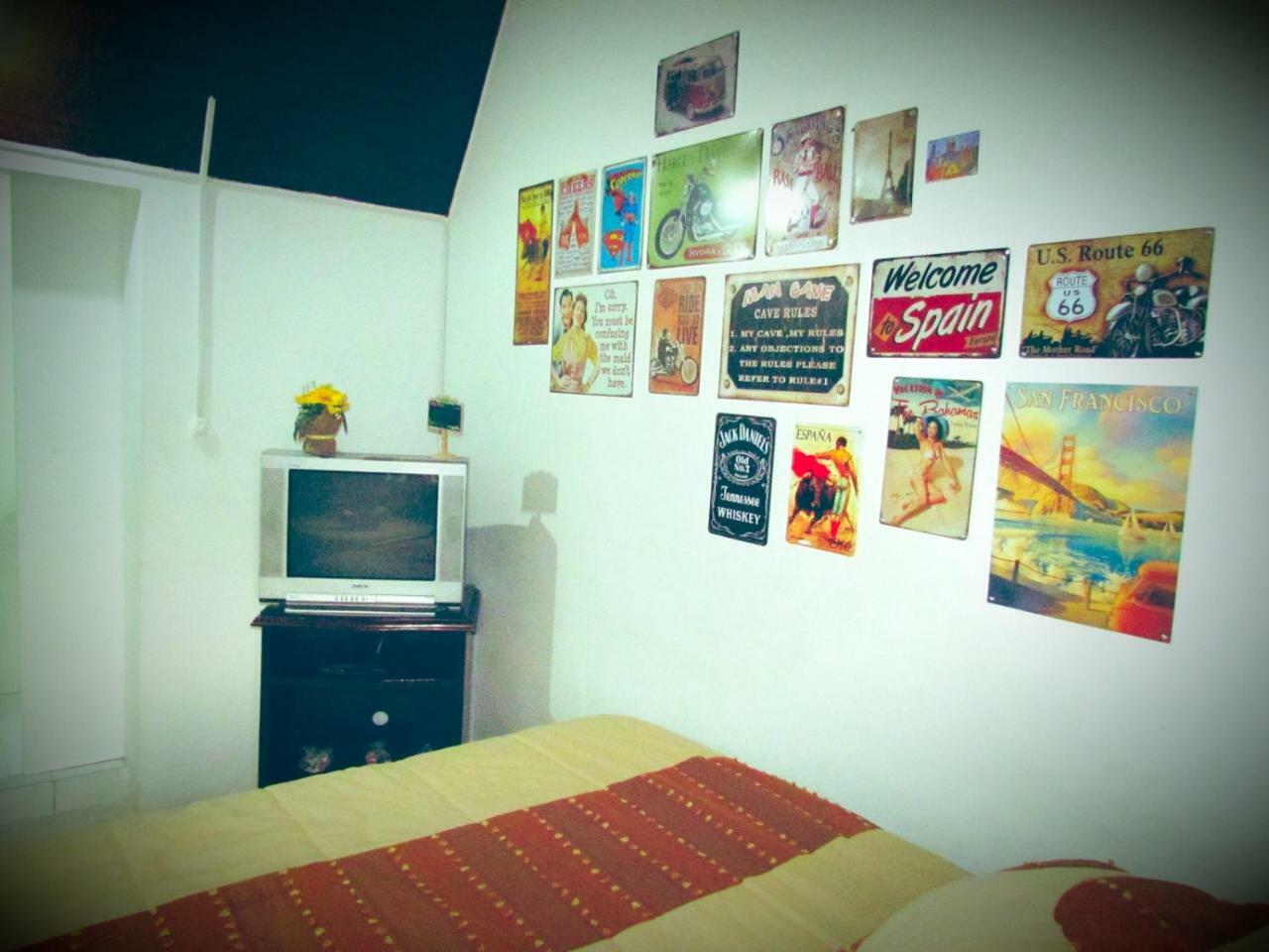 Como En Casa! Restaurante Y Hostal Bogota Ngoại thất bức ảnh
